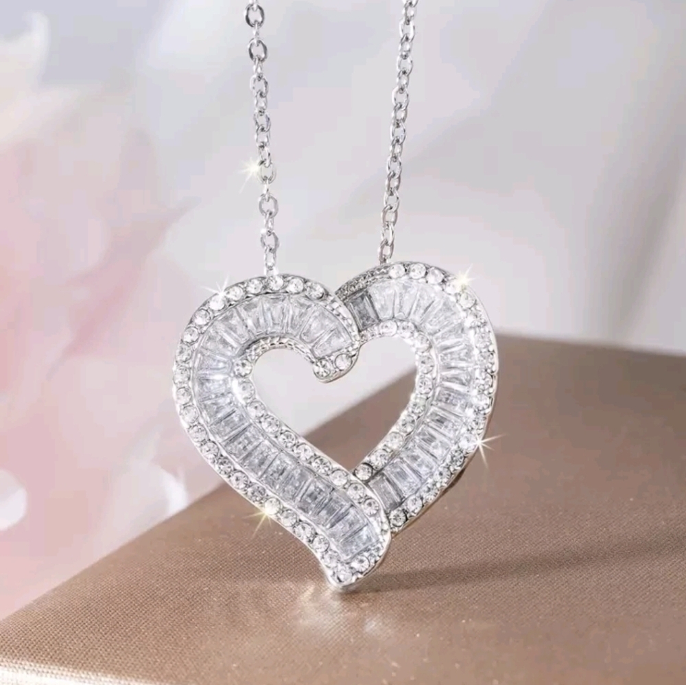 Sterling Silver Heart Pendant Necklace with Clear Crystal Accents
